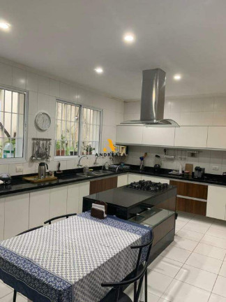 Imagem Casa com 7 Quartos à Venda, 318 m² em Tijuca - Rio De Janeiro