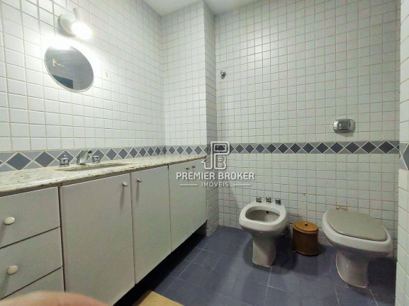 Imagem Apartamento com 4 Quartos à Venda, 141 m² em Várzea - Teresópolis