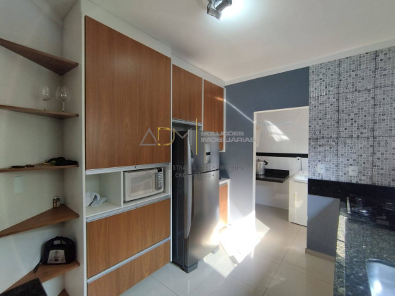 Imagem Casa com 3 Quartos à Venda, 250 m² em Jardim Cambuí - Botucatu