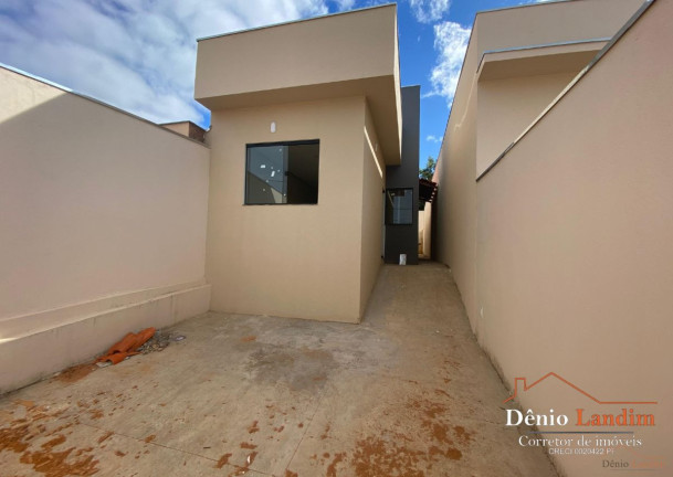 Imagem Casa com 3 Quartos à Venda, 74 m² em Alterosas - Montes Claros