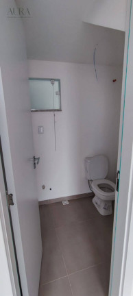 Imagem Sobrado com 3 Quartos à Venda, 100 m² em Meia Praia - Navegantes