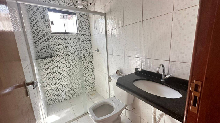 Imagem Casa com 3 Quartos à Venda, 165 m² em Estância Itaguaí - Caldas Novas Imagem Casa com 3 Quartos à Venda, 165 m² em Estância Itaguaí - Caldas Novas