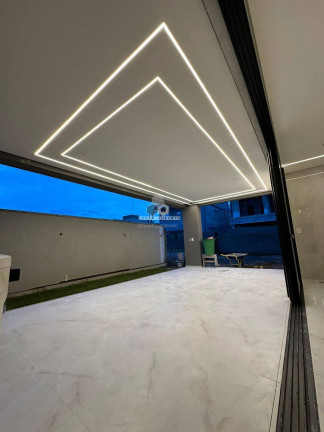 Imagem Casa à Venda, 273 m² Imagem Casa à Venda, 273 m²