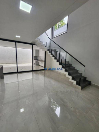 Imagem Sobrado com 4 Quartos à Venda, 300 m² em Perová - Arujá Imagem Sobrado com 4 Quartos à Venda, 300 m² em Perová - Arujá