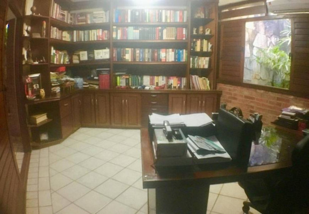 Imagem Casa com 6 Quartos à Venda, 550 m² em Capim Macio - Natal Imagem Casa com 6 Quartos à Venda, 550 m² em Capim Macio - Natal