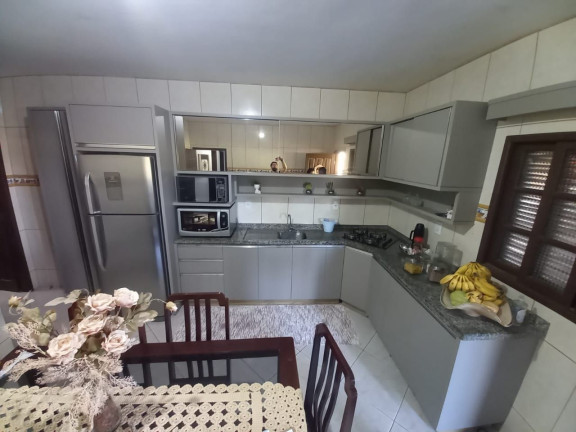 Imagem Imóvel com 7 Quartos à Venda, 170 m² em Ressacada - Garopaba Imagem Imóvel com 7 Quartos à Venda, 170 m² em Ressacada - Garopaba