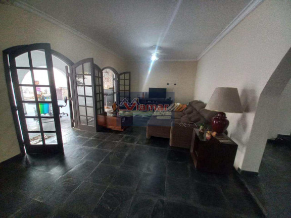 Imagem Casa com 5 Quartos à Venda, 349 m² em Balneário Praia Do Pernambuco - Guarujá Imagem Casa com 5 Quartos à Venda, 349 m² em Balneário Praia Do Pernambuco - Guarujá
