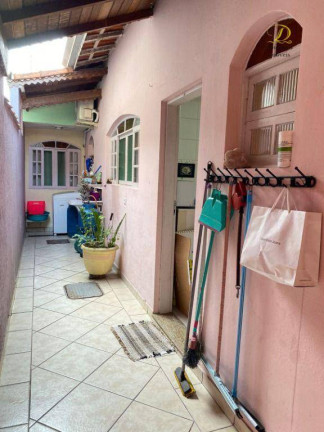 Imagem Casa com 4 Quartos à Venda, 145 m² em Vila Guilhermina - Praia Grande
