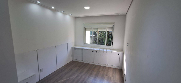 Imagem Apartamento com 1 Quarto para Alugar, 68 m² em Jardim Tupanci - Barueri