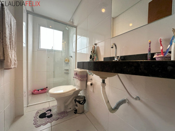 Imagem Imóvel com 2 Quartos à Venda, 56 m² em Guilhermina - Praia Grande