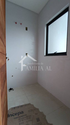 Imagem Casa com 3 Quartos à Venda, 135 m² em Bom Retiro - Joinville Imagem Casa com 3 Quartos à Venda, 135 m² em Bom Retiro - Joinville