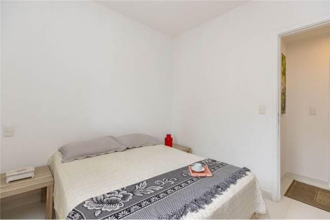 Imagem Imóvel com 1 Quarto à Venda, em Alto Da Boa Vista - São Paulo Imagem Imóvel com 1 Quarto à Venda, em Alto Da Boa Vista - São Paulo