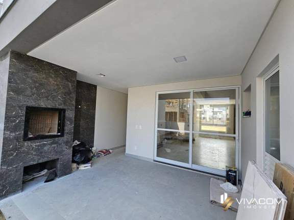 Imagem Casa com 3 Quartos à Venda, 167 m² em Deltaville - Biguaçu Imagem Casa com 3 Quartos à Venda, 167 m² em Deltaville - Biguaçu