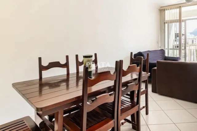 Apartamento com 2 Quartos à Venda, 95 m² em Pitangueiras - Guarujá