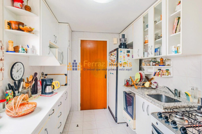 Imagem Apartamento com 3 Quartos à Venda, 77 m² em Santana - Porto Alegre Imagem Apartamento com 3 Quartos à Venda, 77 m² em Santana - Porto Alegre