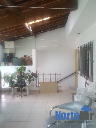 Imagem Casa com 5 Quartos à Venda, 250 m² em Parque Maria Domitila - São Paulo