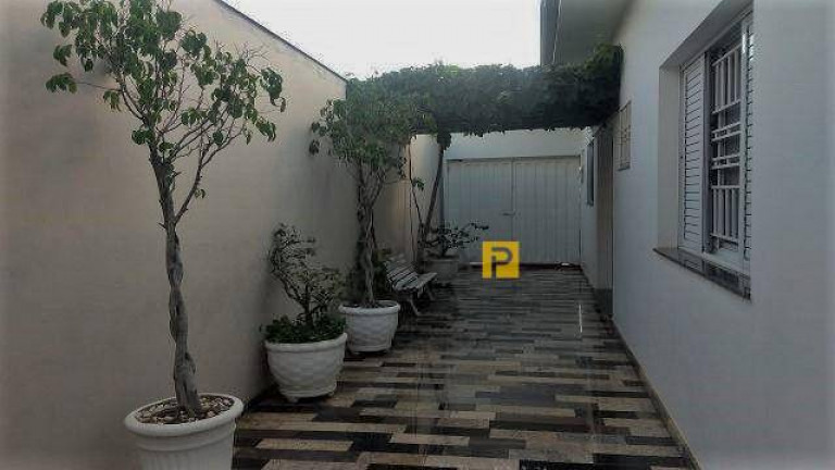 Imagem Casa com 3 Quartos à Venda, 220 m² em Residencial Furlan - Santa Bárbara D'oeste Imagem Casa com 3 Quartos à Venda, 220 m² em Residencial Furlan - Santa Bárbara D'oeste