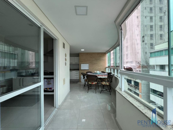 Imagem Apartamento com 3 Quartos à Venda, 86 m² em Centro - Balneário Camboriú Imagem Apartamento com 3 Quartos à Venda, 86 m² em Centro - Balneário Camboriú