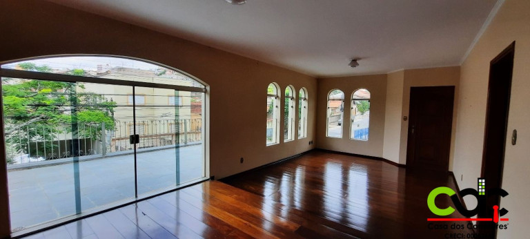 Casa com 5 Quartos à Venda, 342 m² em Santa Angela - Poços De Caldas