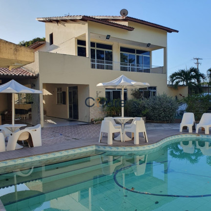 Casa com 3 Quartos à Venda, 762 m² em Sapiranga - Fortaleza