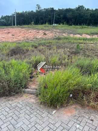 Terreno à Venda, 210 m² em Forquilhas - São José