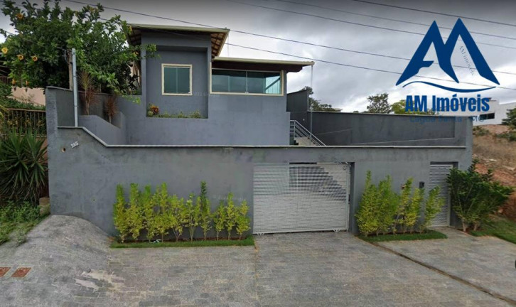 Casa com 3 Quartos à Venda, 360 m² em Alto Do Joá - Lagoa Santa