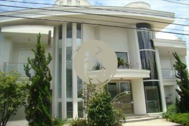 Casa com 4 Quartos à Venda, 550 m² em Alphaville - Barueri