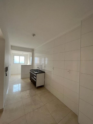Imagem Apartamento com 2 Quartos à Venda, 82 m² em Vila Guilhermina - Praia Grande
