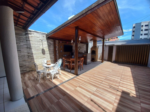 Imagem Casa com 3 Quartos à Venda, 130 m² em Engenheiro Luciano Cavalcante - Fortaleza Imagem Casa com 3 Quartos à Venda, 130 m² em Engenheiro Luciano Cavalcante - Fortaleza
