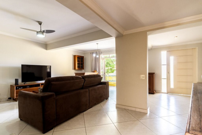 Imagem Casa com 3 Quartos à Venda, 200 m² em Parque São Domingos - São Paulo