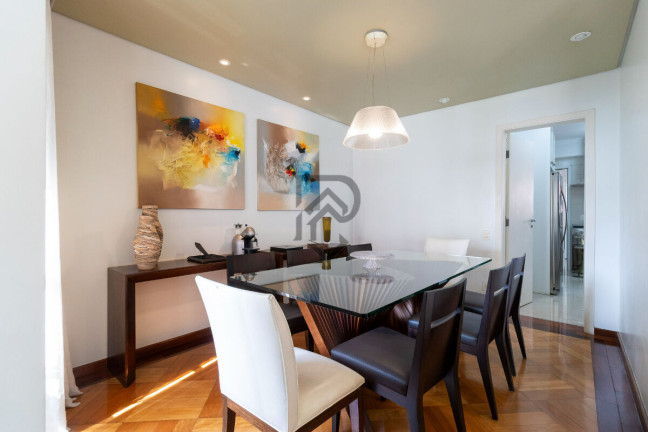 Imagem Apartamento com 3 Quartos à Venda, 195 m² em Moema - São Paulo