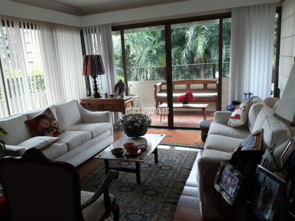 Imagem Apartamento com 4 Quartos à Venda, 275 m² em Real Parque - São Paulo