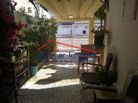 Imagem Casa com 3 Quartos à Venda, 200 m² em Gonzaga - Santos
