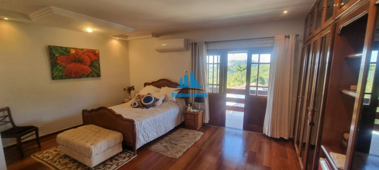 Imagem Casa de Condomínio com 5 Quartos à Venda, 460 m² em Vila Progresso - Niterói