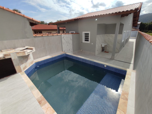 Casa com 2 Quartos à Venda, 76 m² em Balneario Santa Terezinha - Itanhaém
