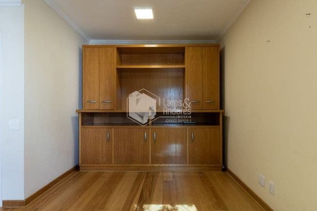 Imagem Apartamento com 3 Quartos à Venda, 209 m² em Itaim Bibi - São Paulo Imagem Apartamento com 3 Quartos à Venda, 209 m² em Itaim Bibi - São Paulo