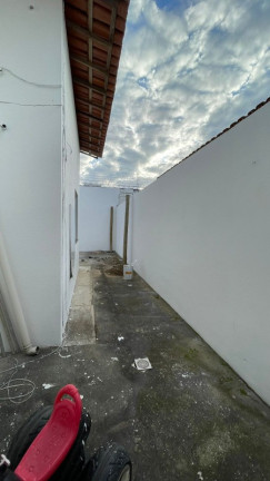 Imagem Casa com 3 Quartos à Venda, 250 m² em Sim - Feira De Santana
