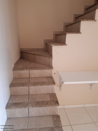 Imagem Sobrado com 3 Quartos à Venda, 78 m² em Jardim São Bento - Poços De Caldas