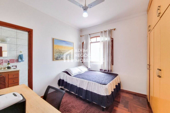Imagem Sobrado com 4 Quartos à Venda, 280 m² em Urbanova - São José Dos Campos