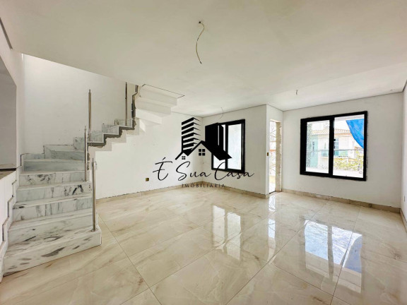 Imagem Casa com 3 Quartos à Venda, 180 m² em Cabral - Contagem
