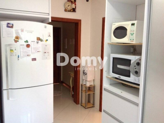 Imagem Casa de Condomínio com 3 Quartos à Venda, 230 m² em América - Joinville Imagem Casa de Condomínio com 3 Quartos à Venda, 230 m² em América - Joinville