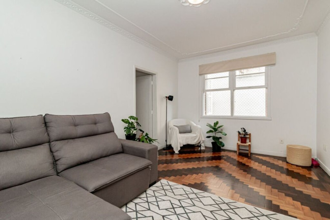 Imagem Apartamento com 3 Quartos à Venda, 97 m² em Moinhos De Vento - Porto Alegre