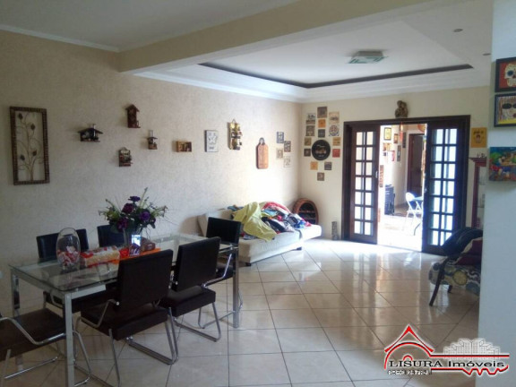 Imagem Casa com 3 Quartos à Venda, 180 m² em Loteamento Villa Branca - Jacareí Imagem Casa com 3 Quartos à Venda, 180 m² em Loteamento Villa Branca - Jacareí