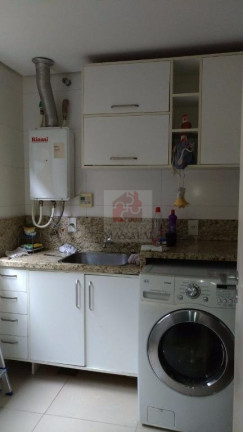 Imagem Casa com 4 Quartos à Venda, 375 m² em Jardim Carvalho - Porto Alegre Imagem Casa com 4 Quartos à Venda, 375 m² em Jardim Carvalho - Porto Alegre