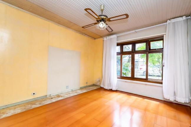Imagem Casa com 3 Quartos à Venda, 110 m² em Xaxim - Curitiba Imagem Casa com 3 Quartos à Venda, 110 m² em Xaxim - Curitiba