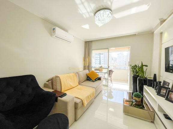 Imagem Apartamento com 2 Quartos à Venda, 110 m² em Centro - Balneário Camboriú Imagem Apartamento com 2 Quartos à Venda, 110 m² em Centro - Balneário Camboriú