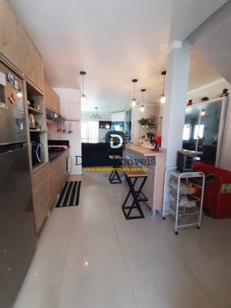 Imagem Casa com 2 Quartos à Venda, 130 m² em Nossa Senhora Medianeira - Santa Maria Imagem Casa com 2 Quartos à Venda, 130 m² em Nossa Senhora Medianeira - Santa Maria