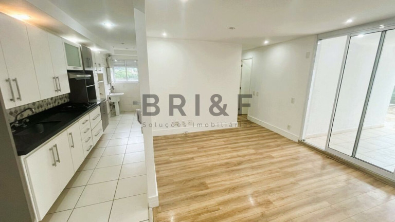 Apartamento com 2 Quartos para Alugar, 94 m² em Campo Belo - São Paulo
