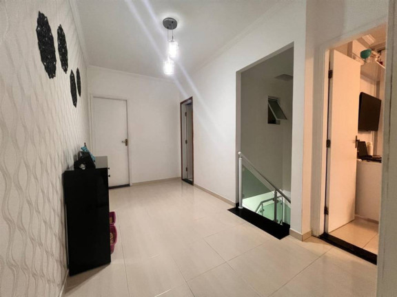 Imagem Casa com 3 Quartos à Venda, 121 m² em Maracanã - Praia Grande Imagem Casa com 3 Quartos à Venda, 121 m² em Maracanã - Praia Grande