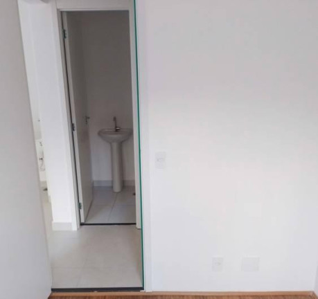 Imagem Apartamento com 2 Quartos à Venda, 32 m² Imagem Apartamento com 2 Quartos à Venda, 32 m²